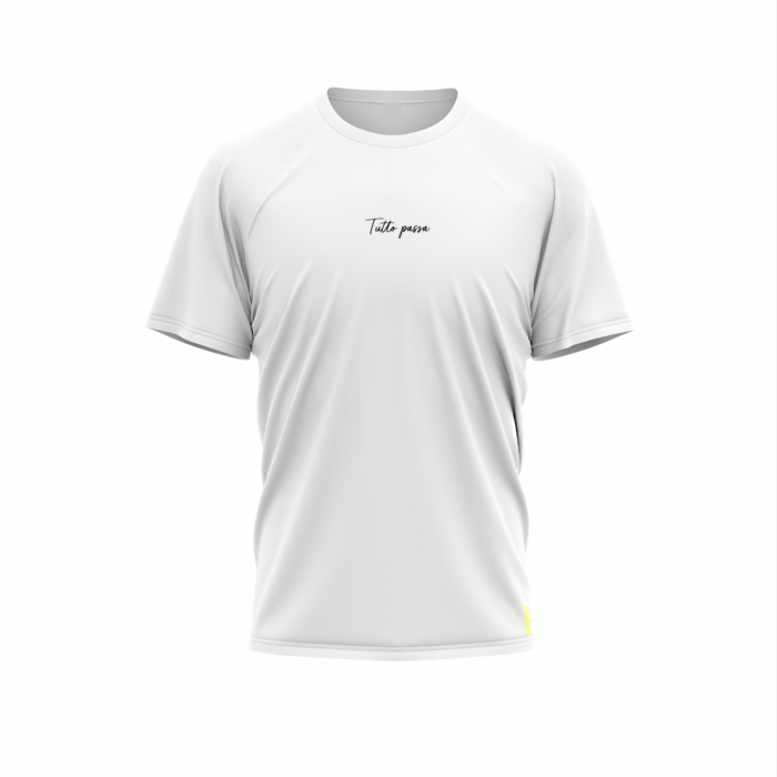 Tutto passa na bílém